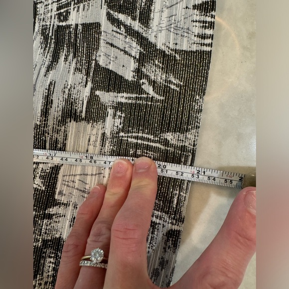 Italian Designer Skirt - bought in Rome Italy - Picture 3 of 6